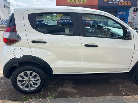 FIAT MOBI 1.0 FIREFLY FLEX LIKE. MANUAL FIAT MOBI 1.0 FIREFLY FLEX LIKE. MANUAL